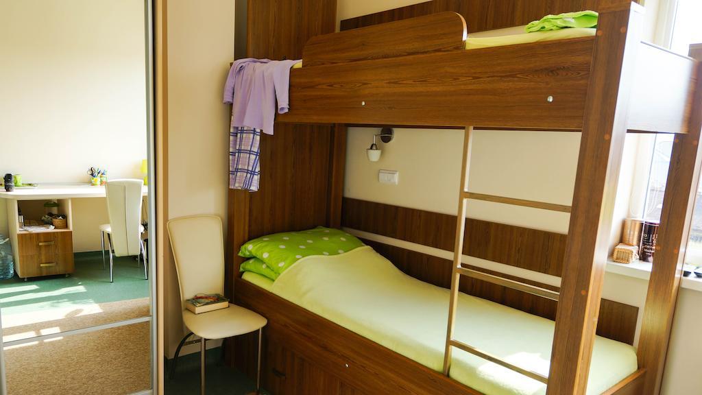 City Hostel Panorama Uzhhorod Ruang foto